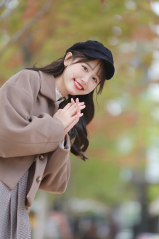 王亮李美诗